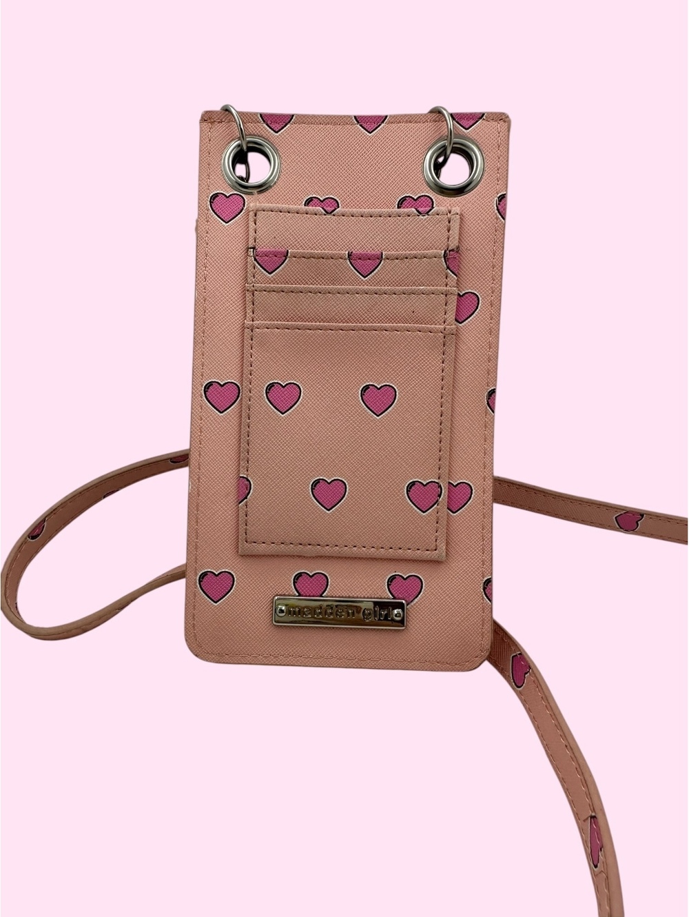 Madden Girl Pink Heart Crossbody Bag – Cute, Compact & Ready to Steal Hearts!